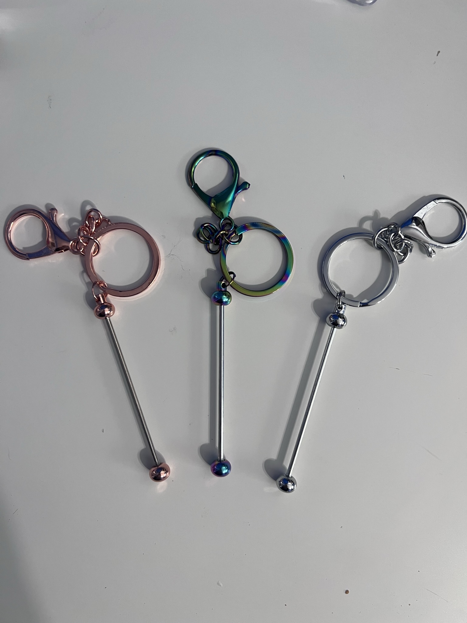 1 Dazzling Beadable keychains bars, beadable Blanks - Key Chain or
