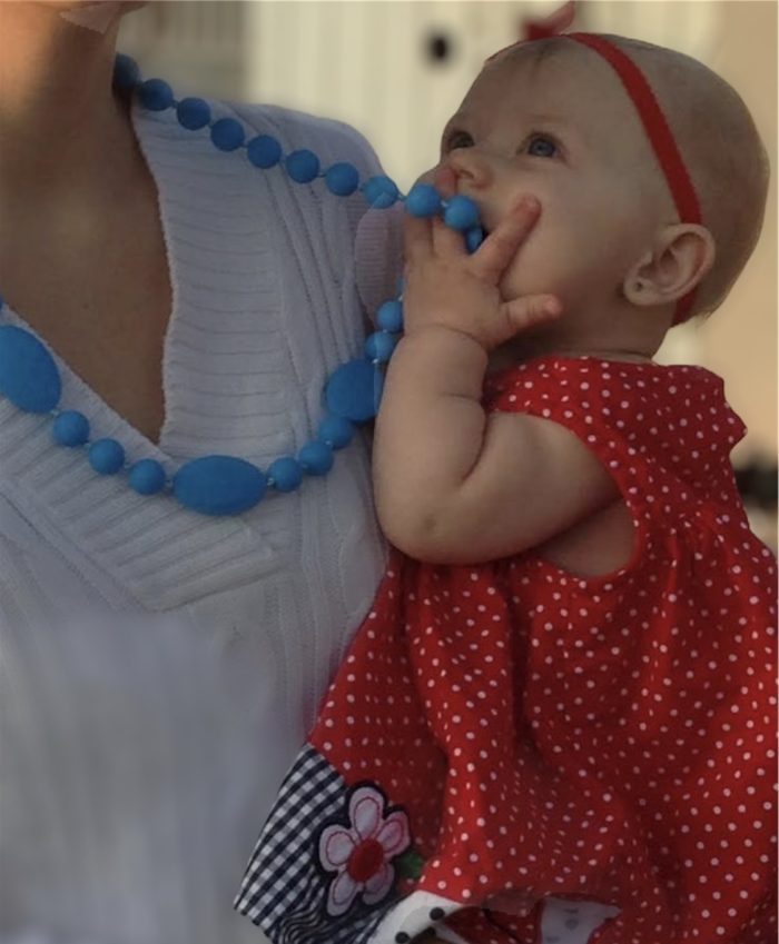 silicone teething necklaces