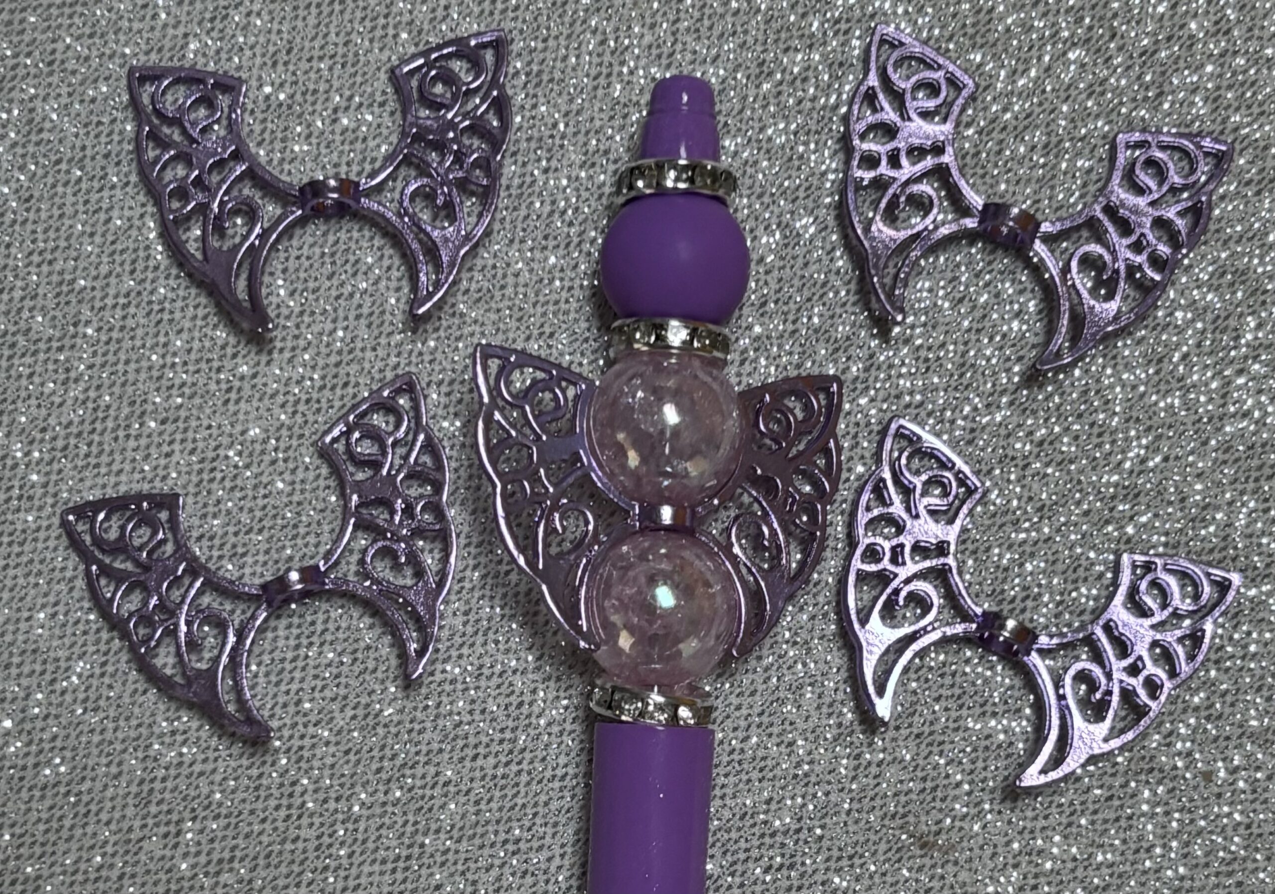 angel wing beads, create a unique looking beadable pen