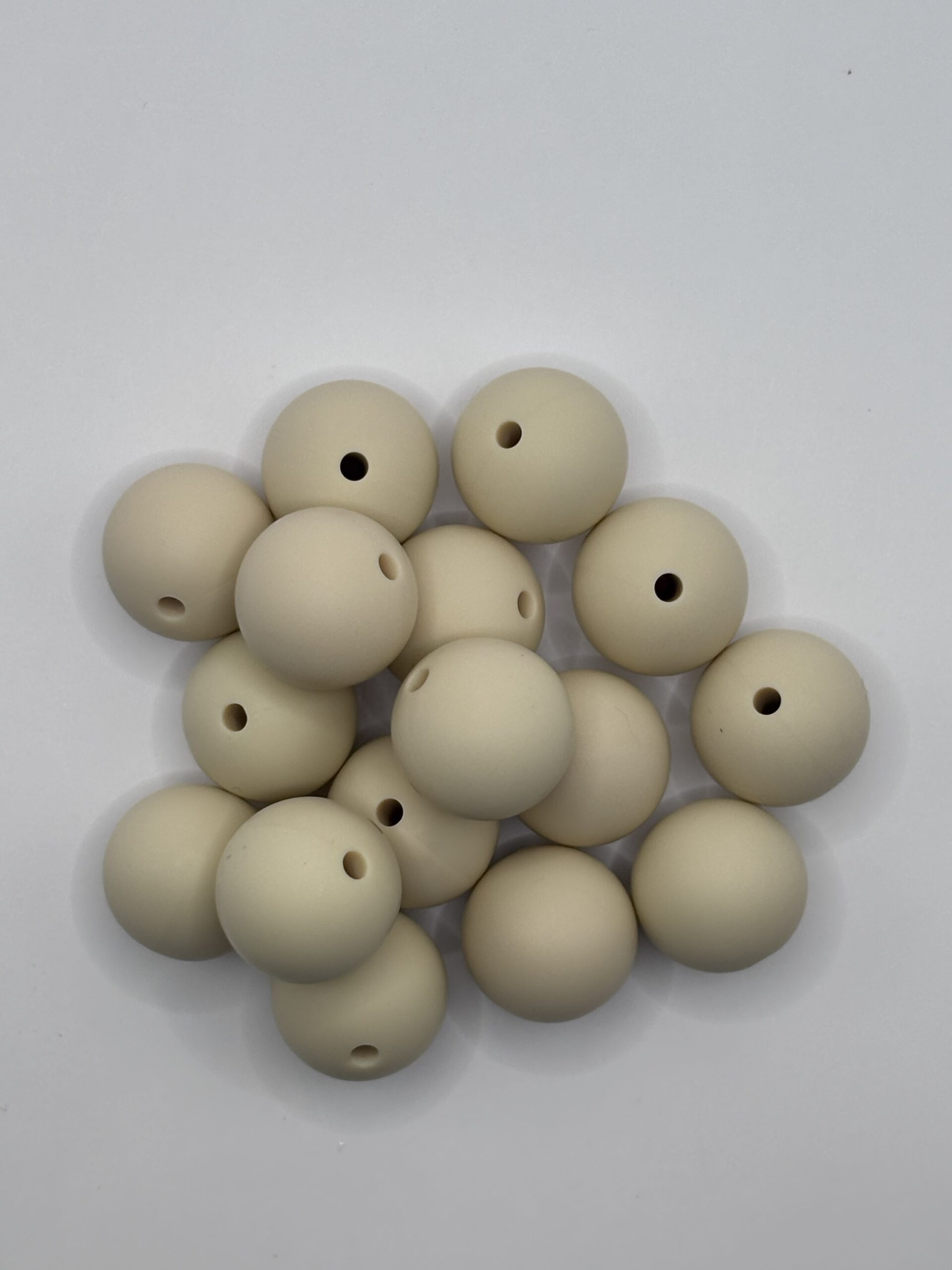 15mm creme round beads