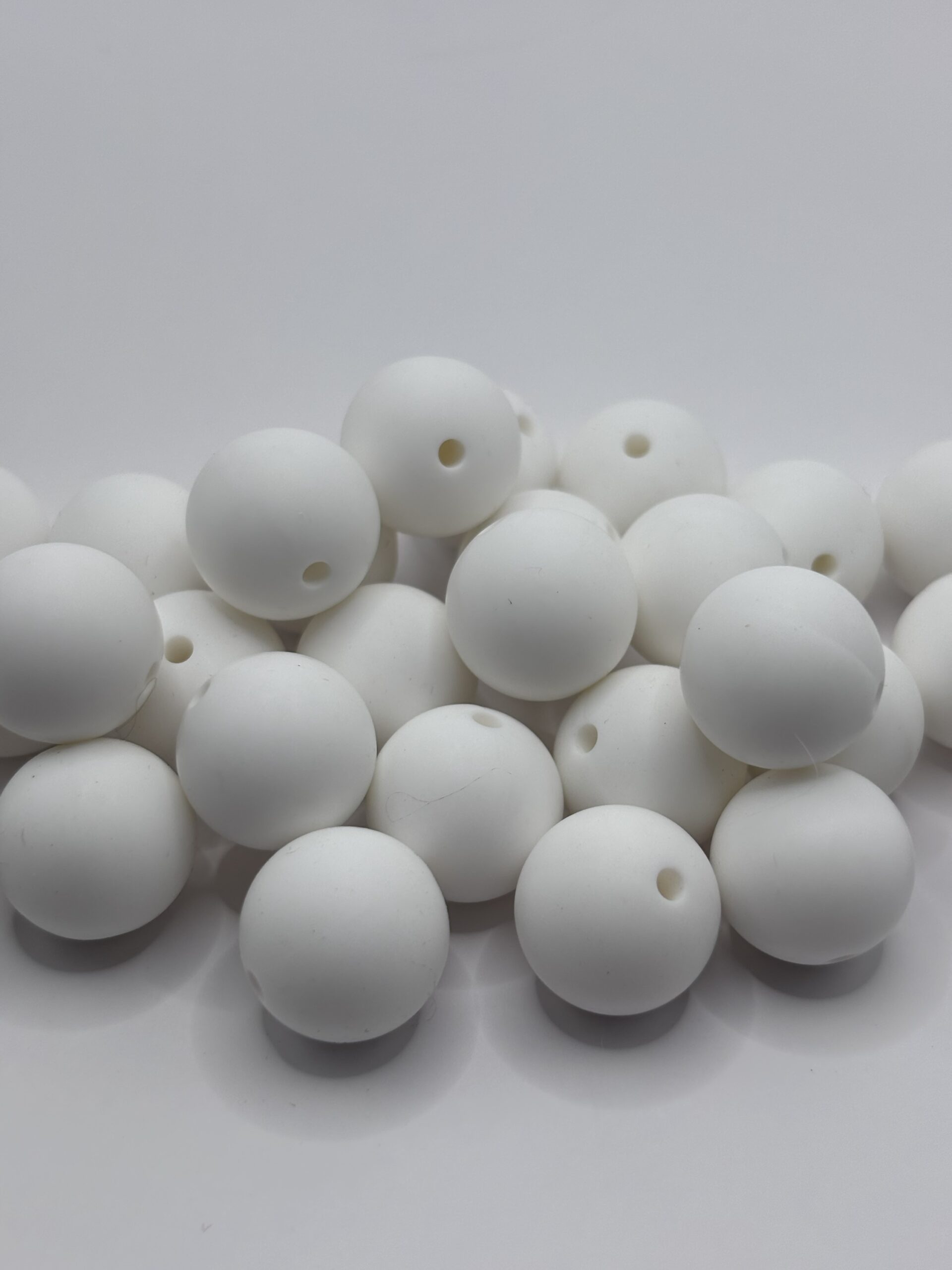 15mm white round beads