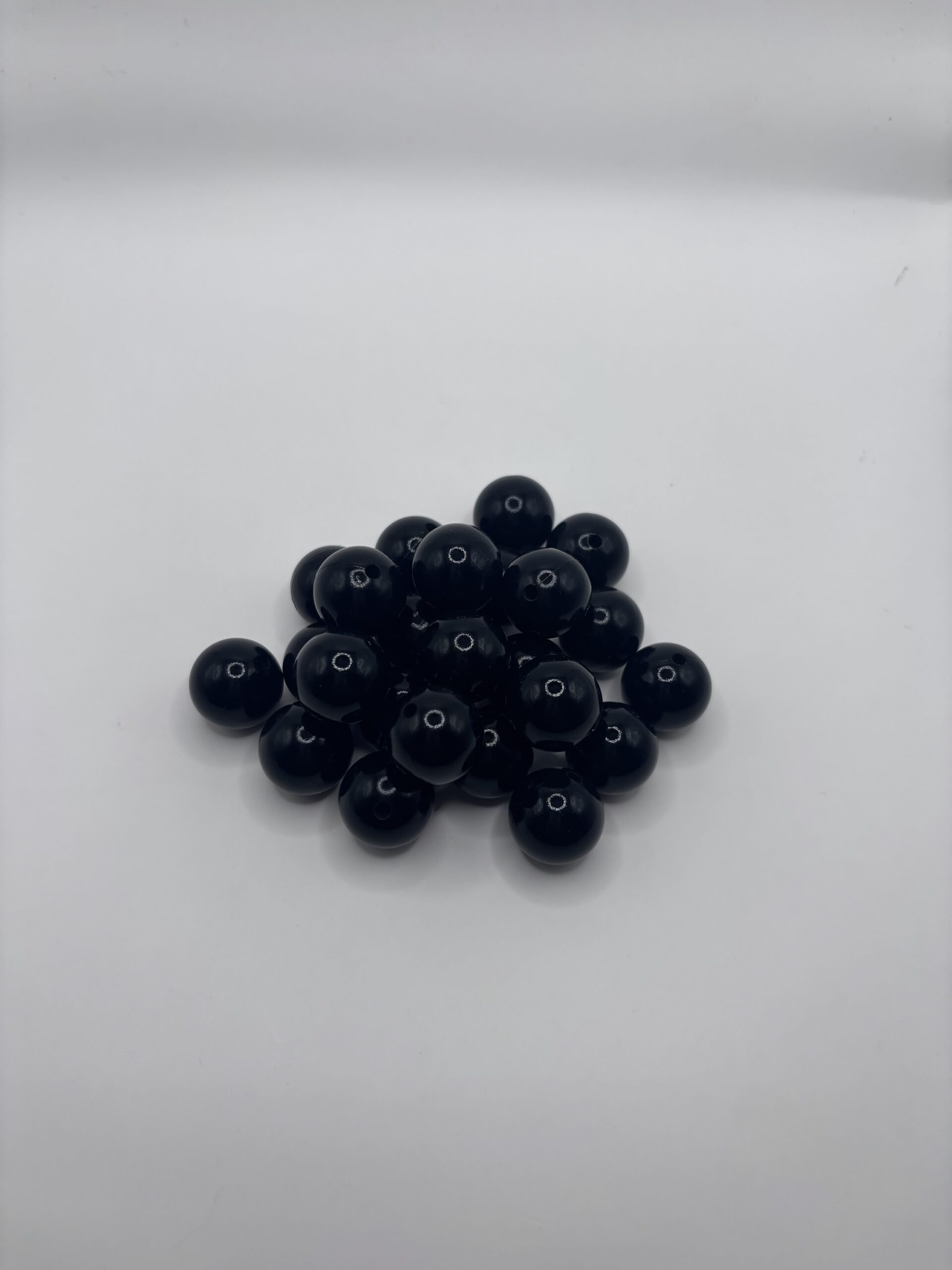 15mm glossy black silicone beads