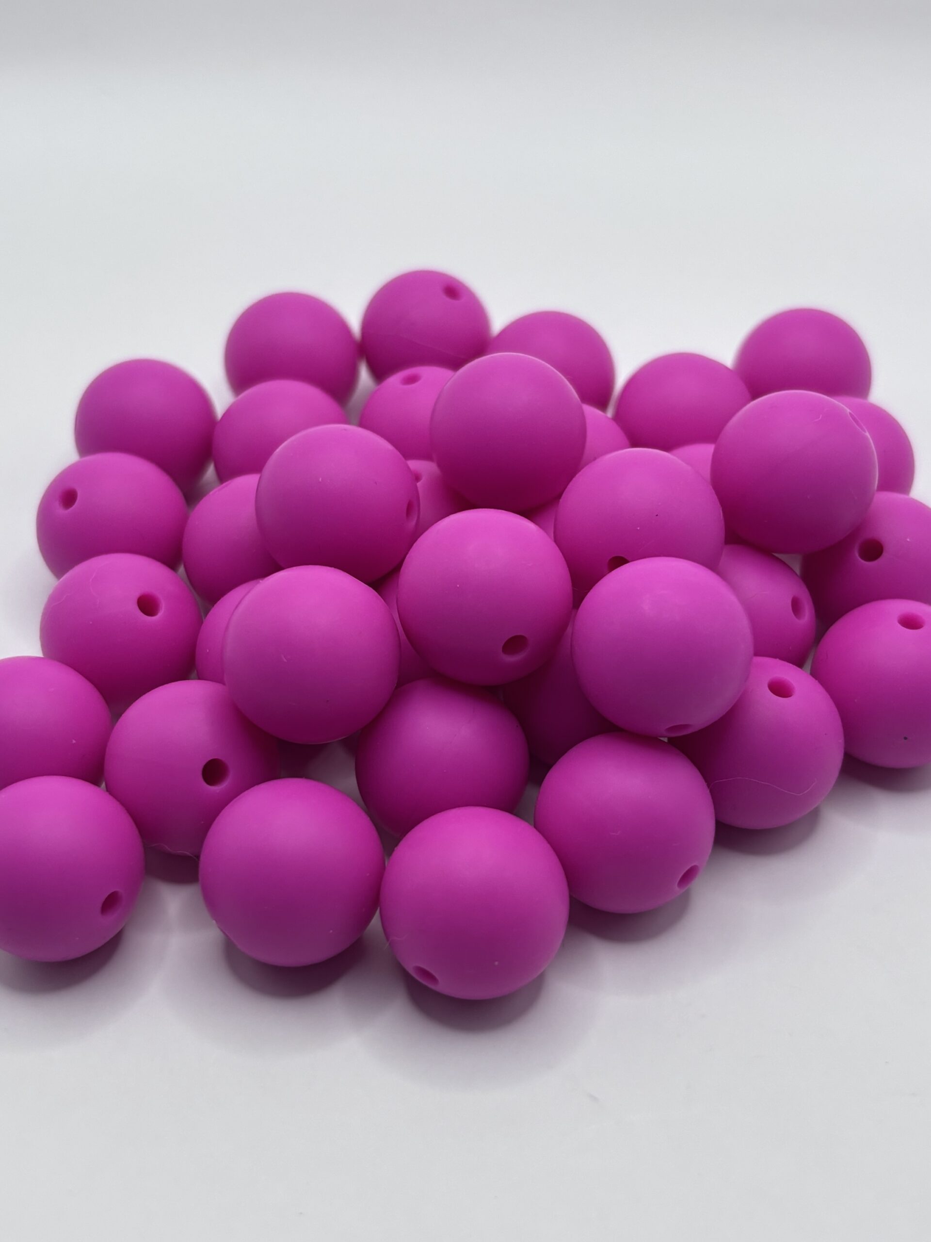 Silicone 15mm Hot Pink Round Beads