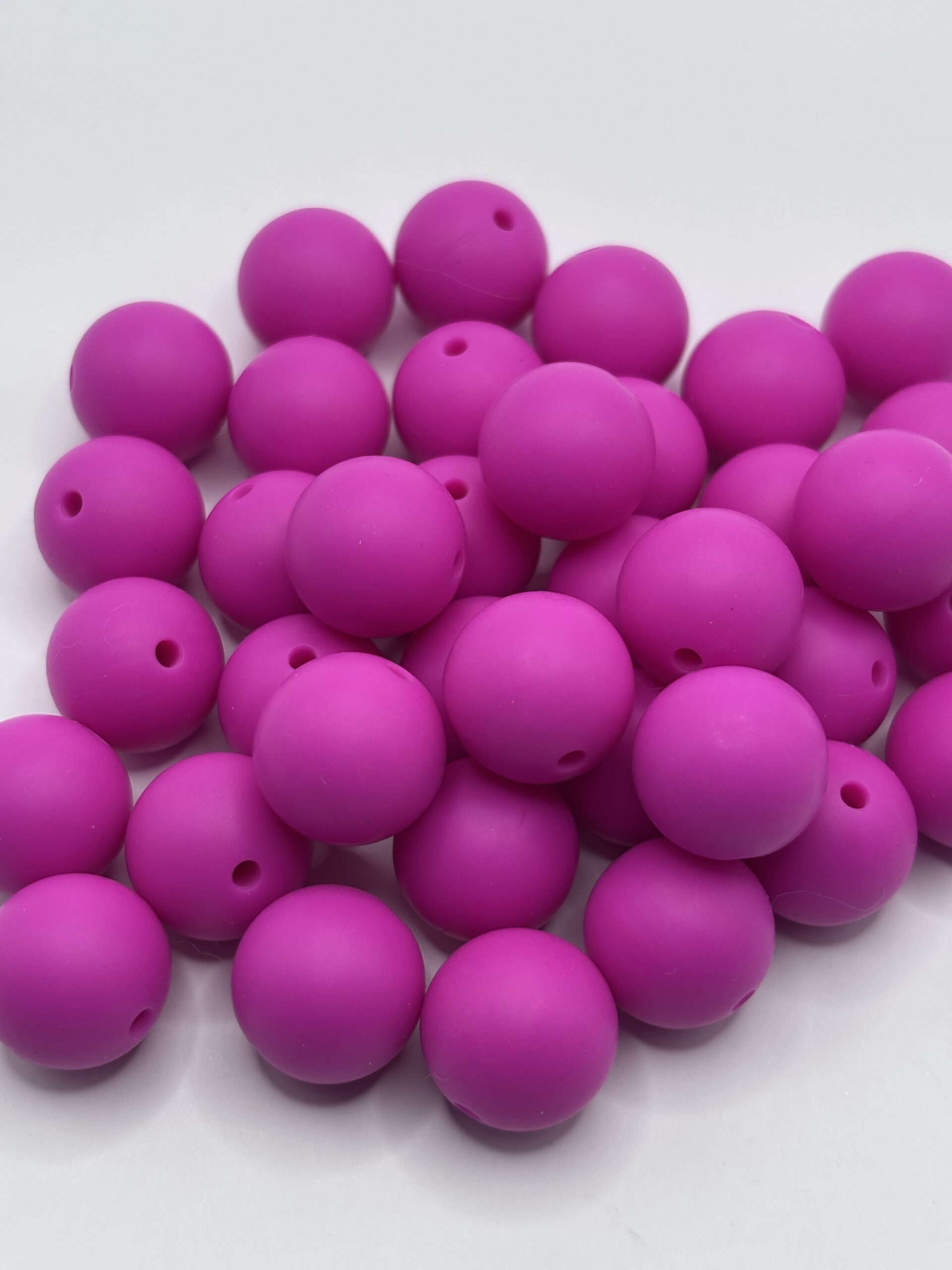 Silicone 15mm Hot Pink Round Beads