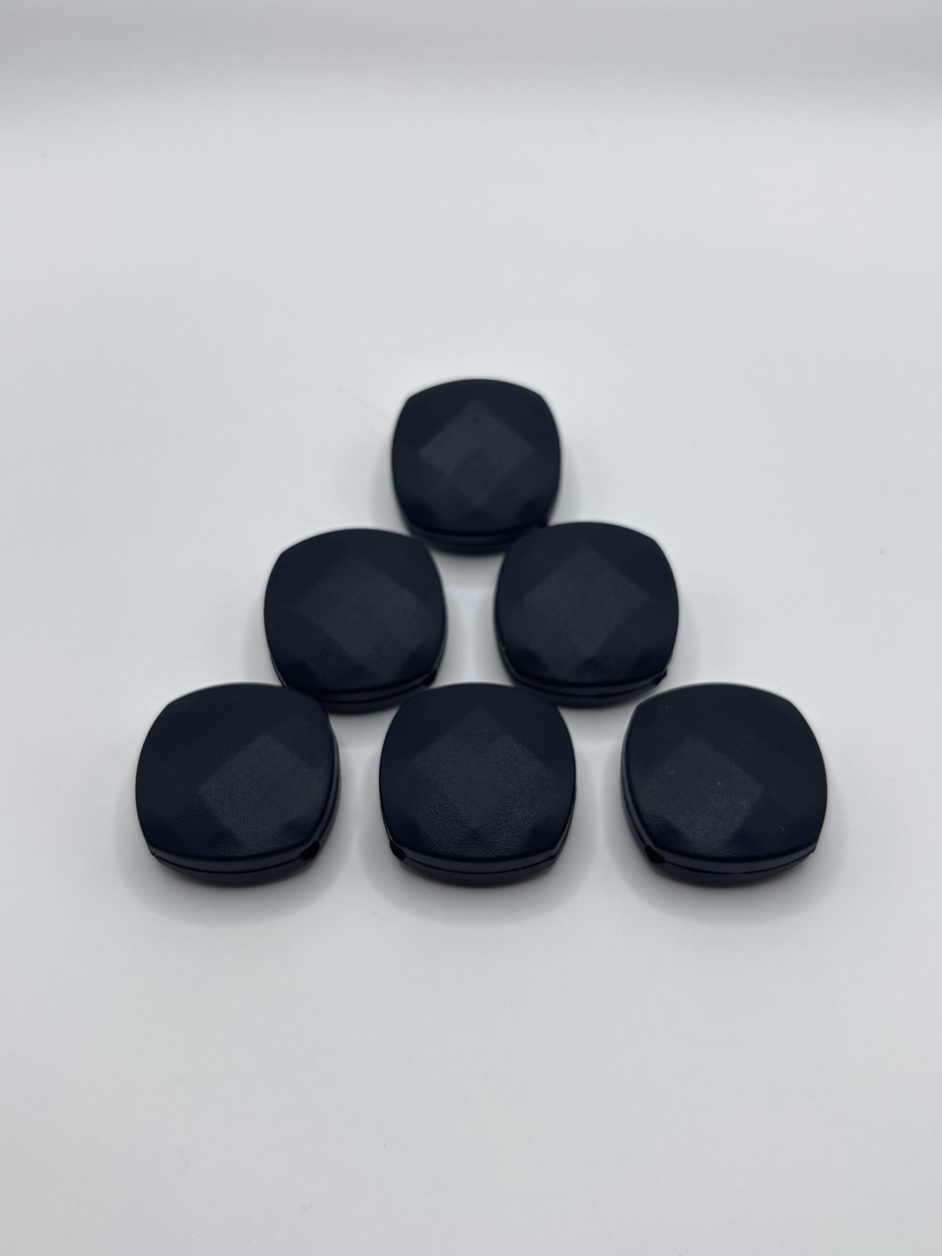 Silicone 12MM Black Quad beads