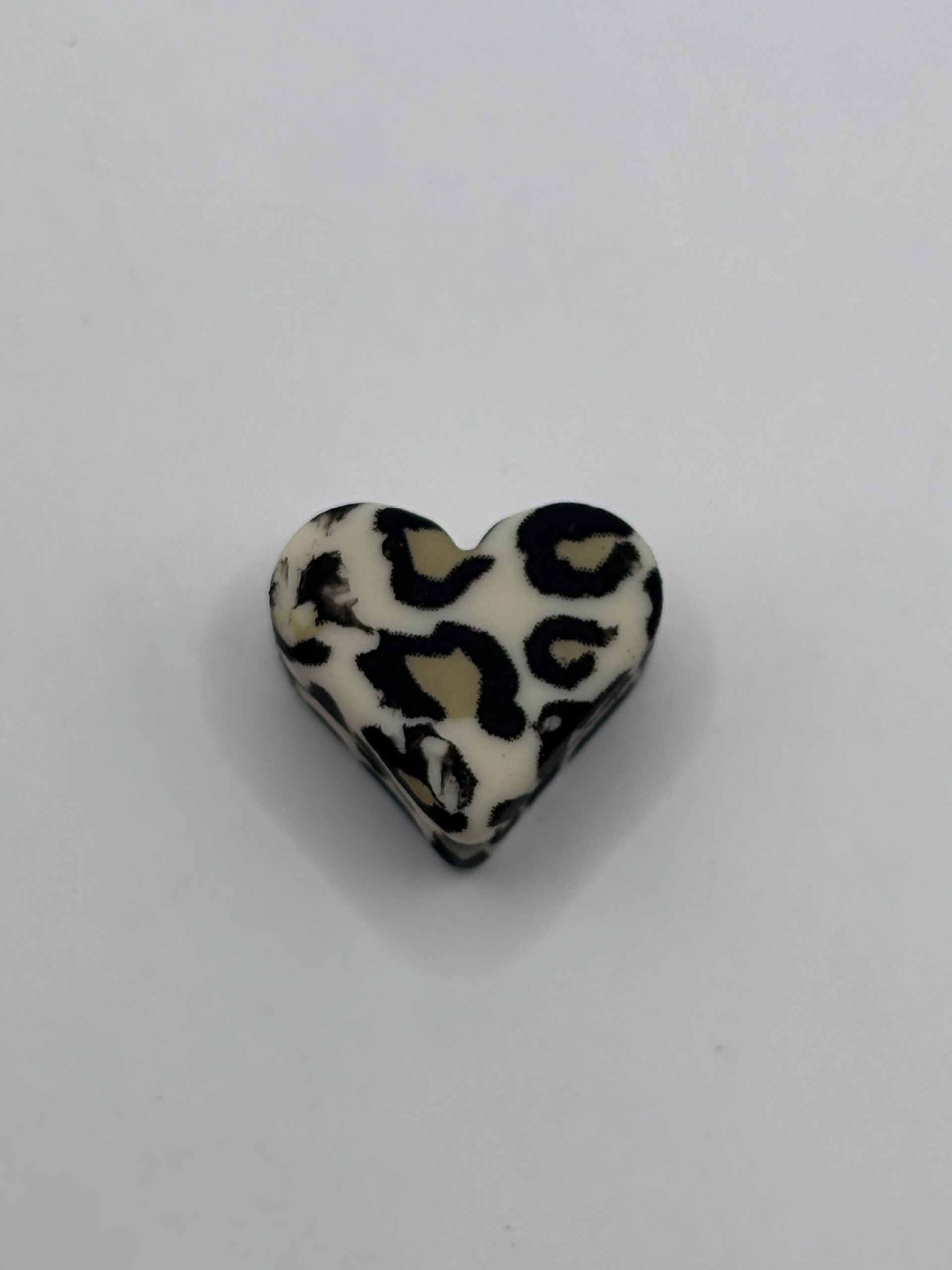 Silicone Creme Leopard Print heart Bead