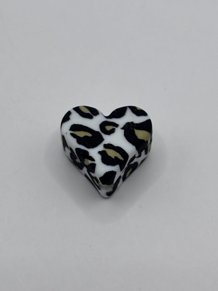 silicone white leopard heart beads