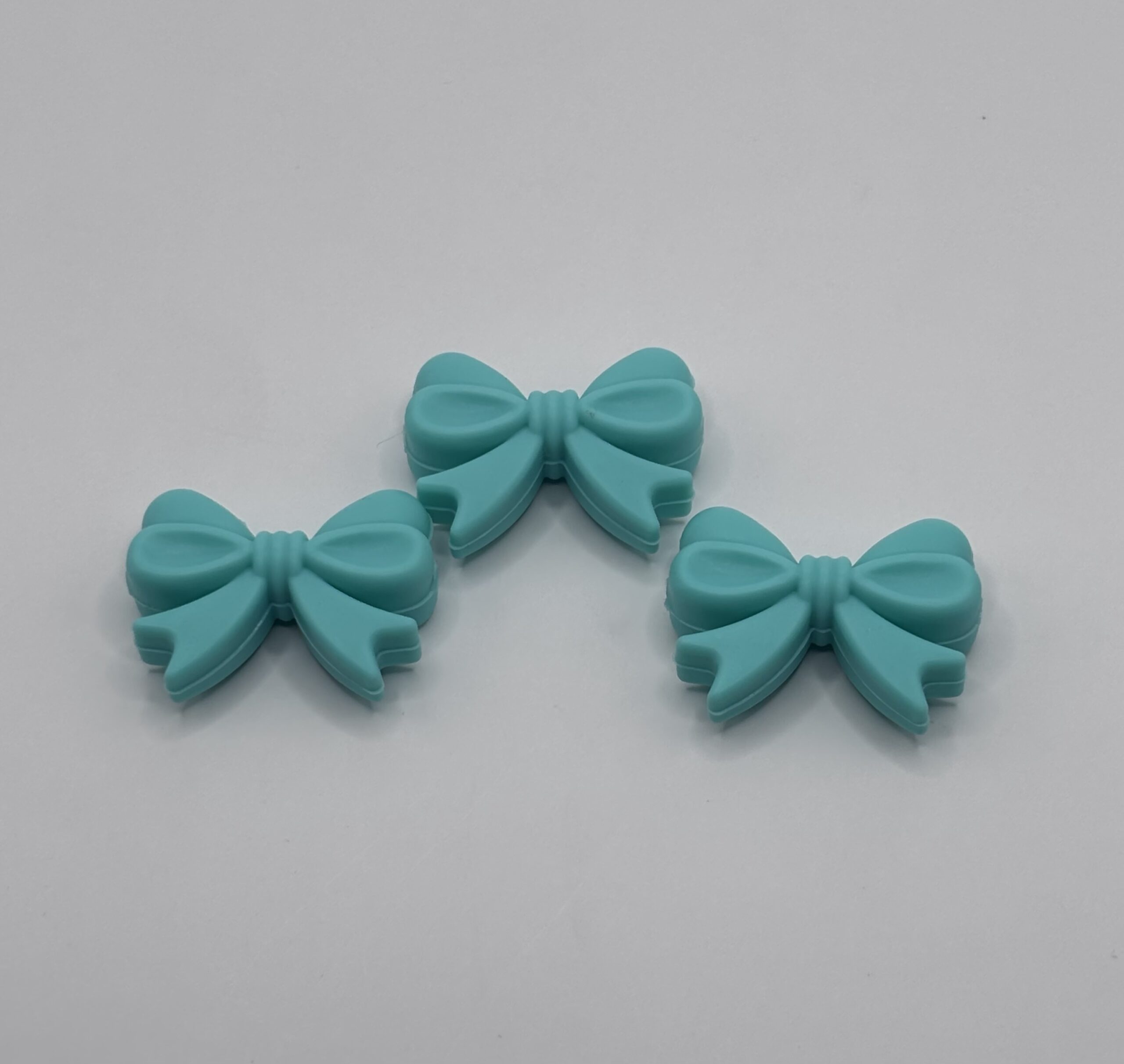 Silicone Teal Bow Beads